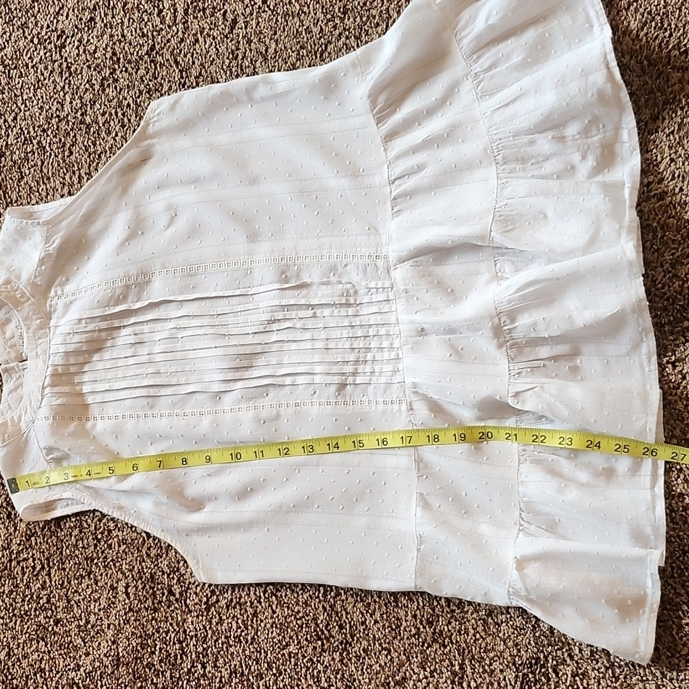 By the River SLEEVELESS BLOUSE SIZE L - Picture 12 of 12